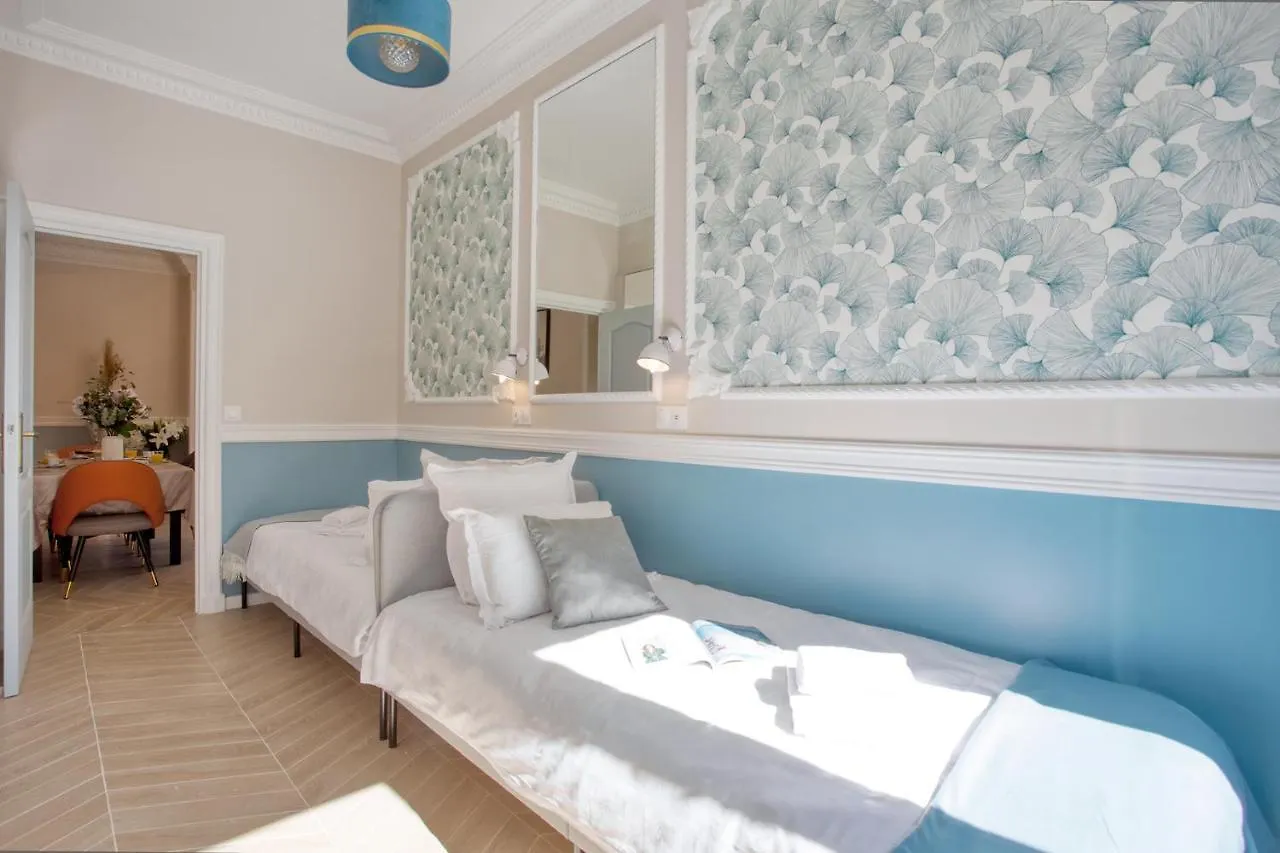 100m2 Avec 3ch - Romantique Centre Paris